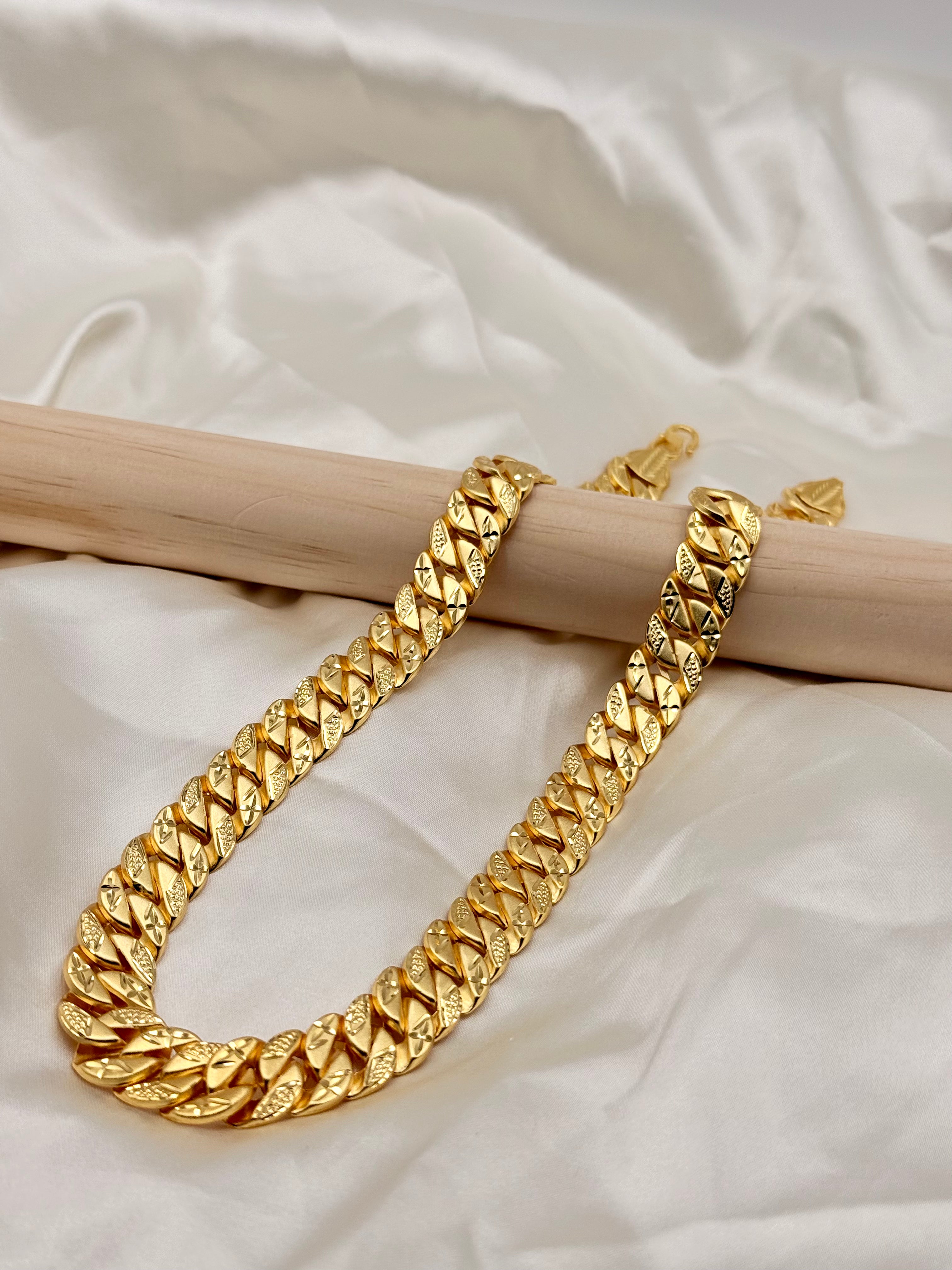 1 Gram Gold CowBoy Cuban Link Chain