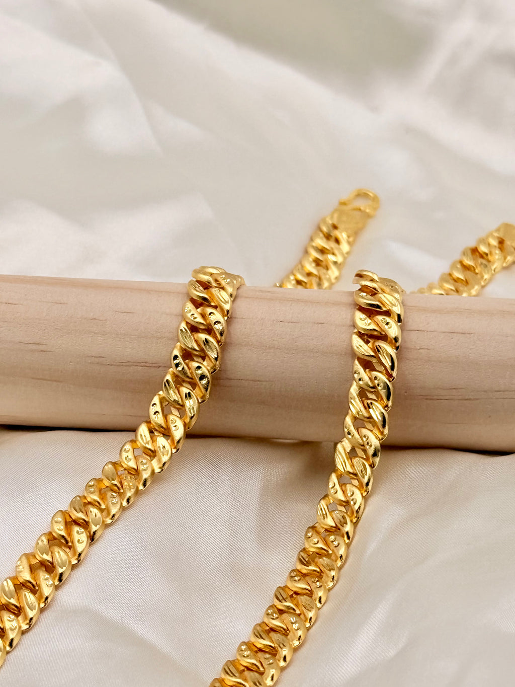 1 Gram Gold CowBoy Cuban Link Chain