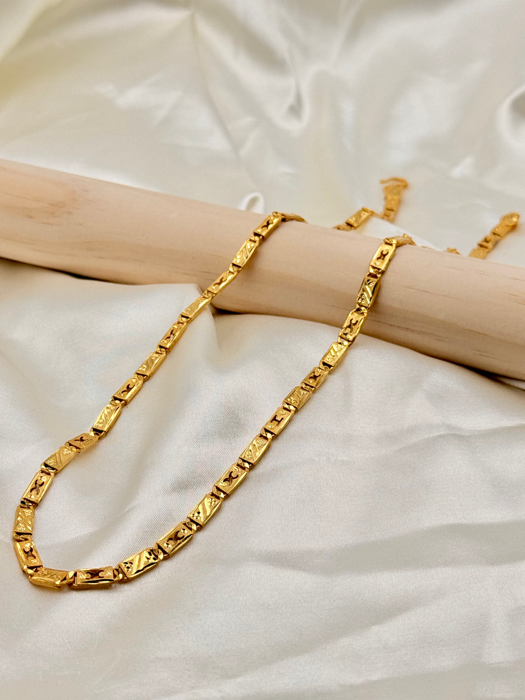 1 Gram Gold Biscuit Cut Chain