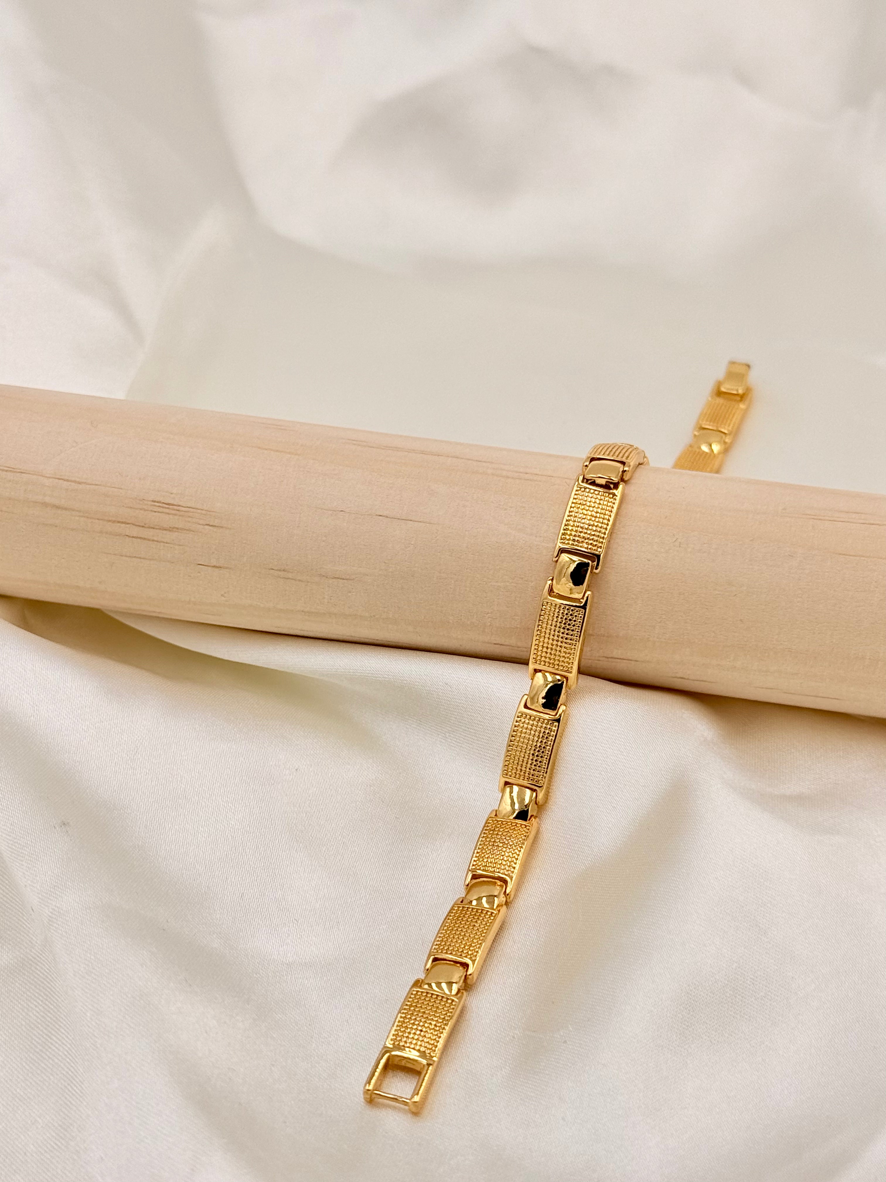 Gold Plated Textured Rectangular Link Bracelet