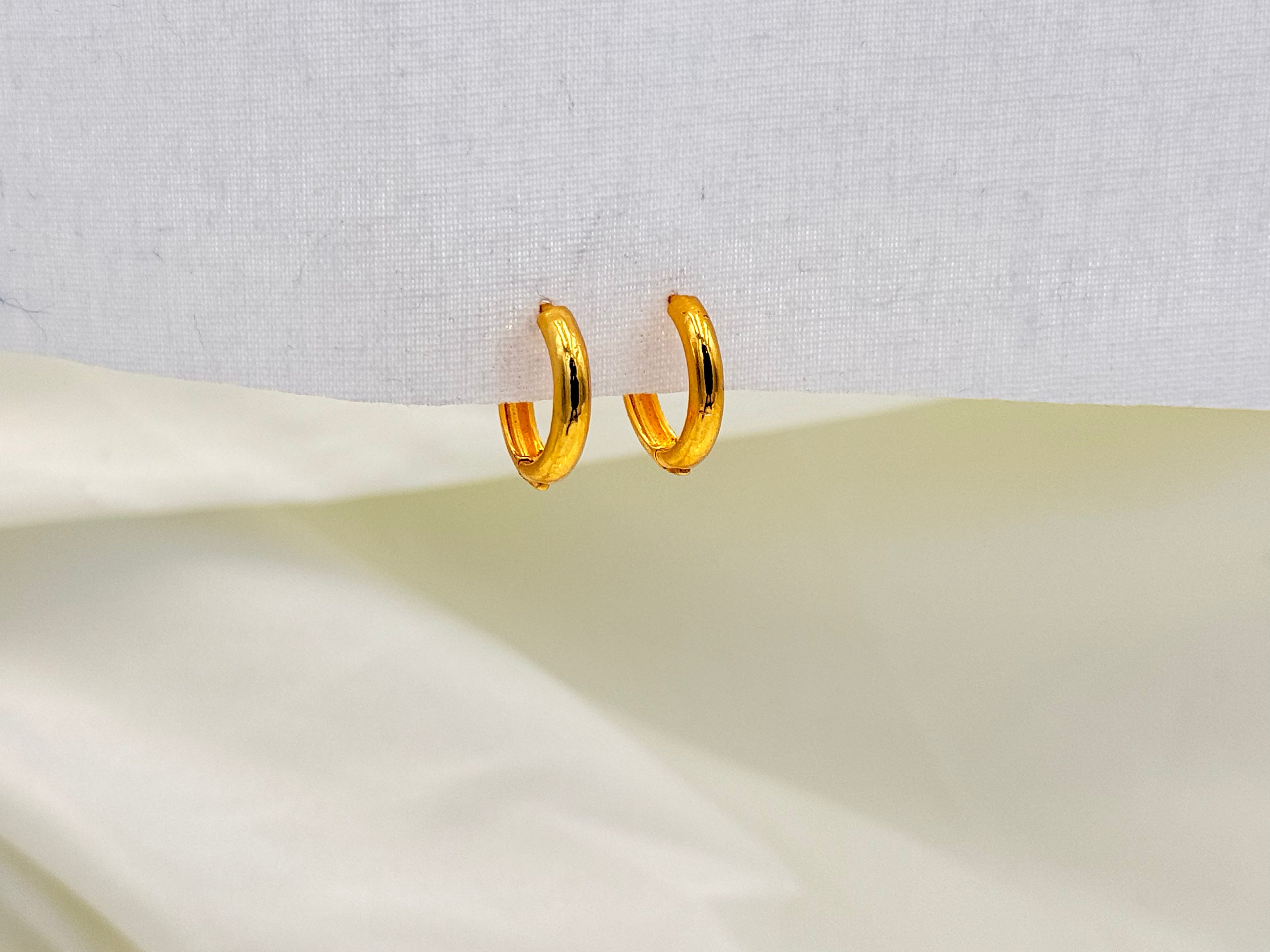 Men Gold Plated Nattiyan - Classic Hoop Earrings