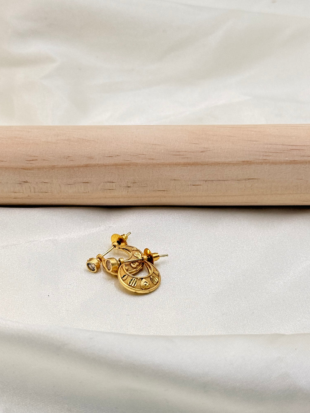 Men Gold plated Stone Nattiyan - Designer Hoop Earrings