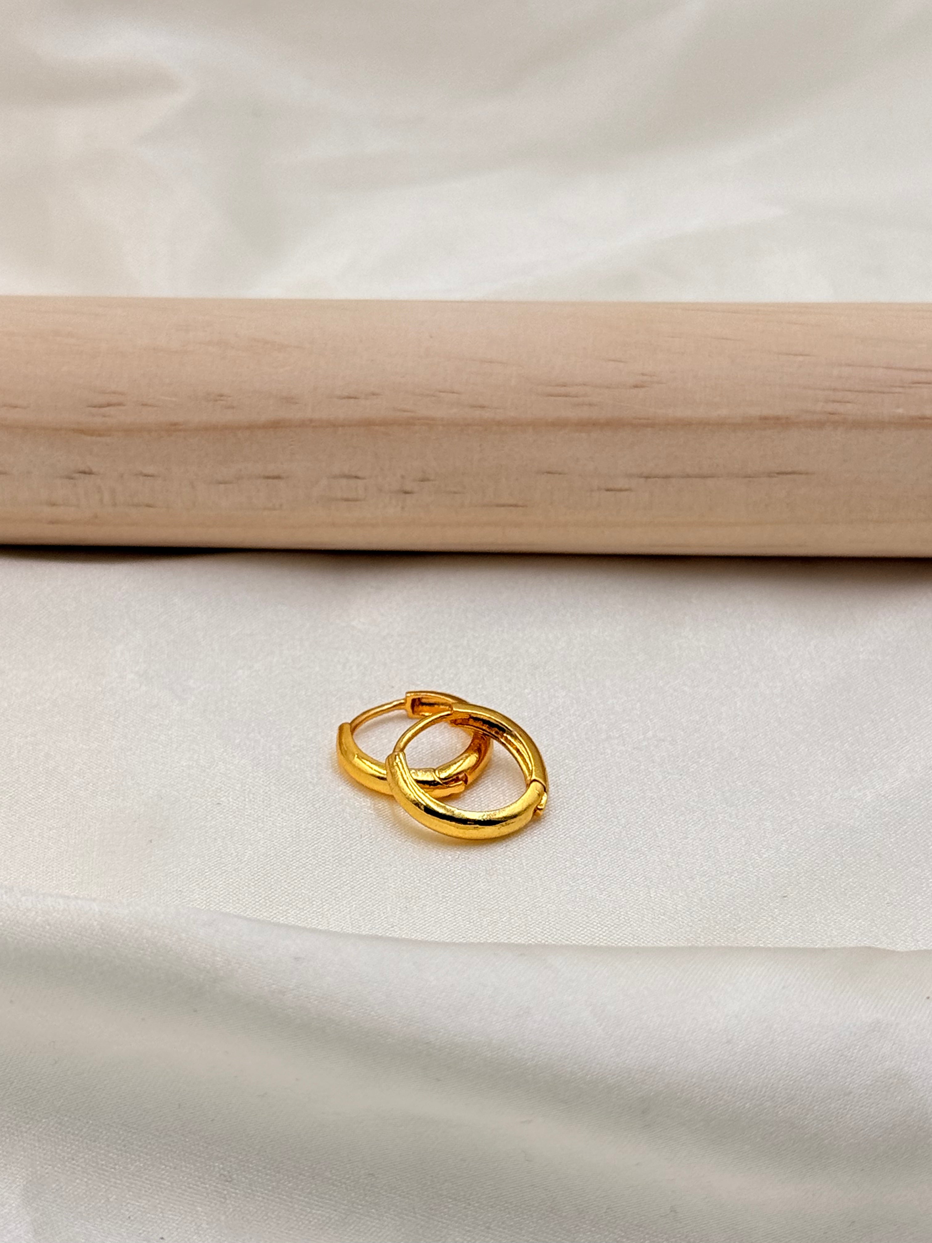 Men Gold Plated Nattiyan - Classic Hoop Earrings