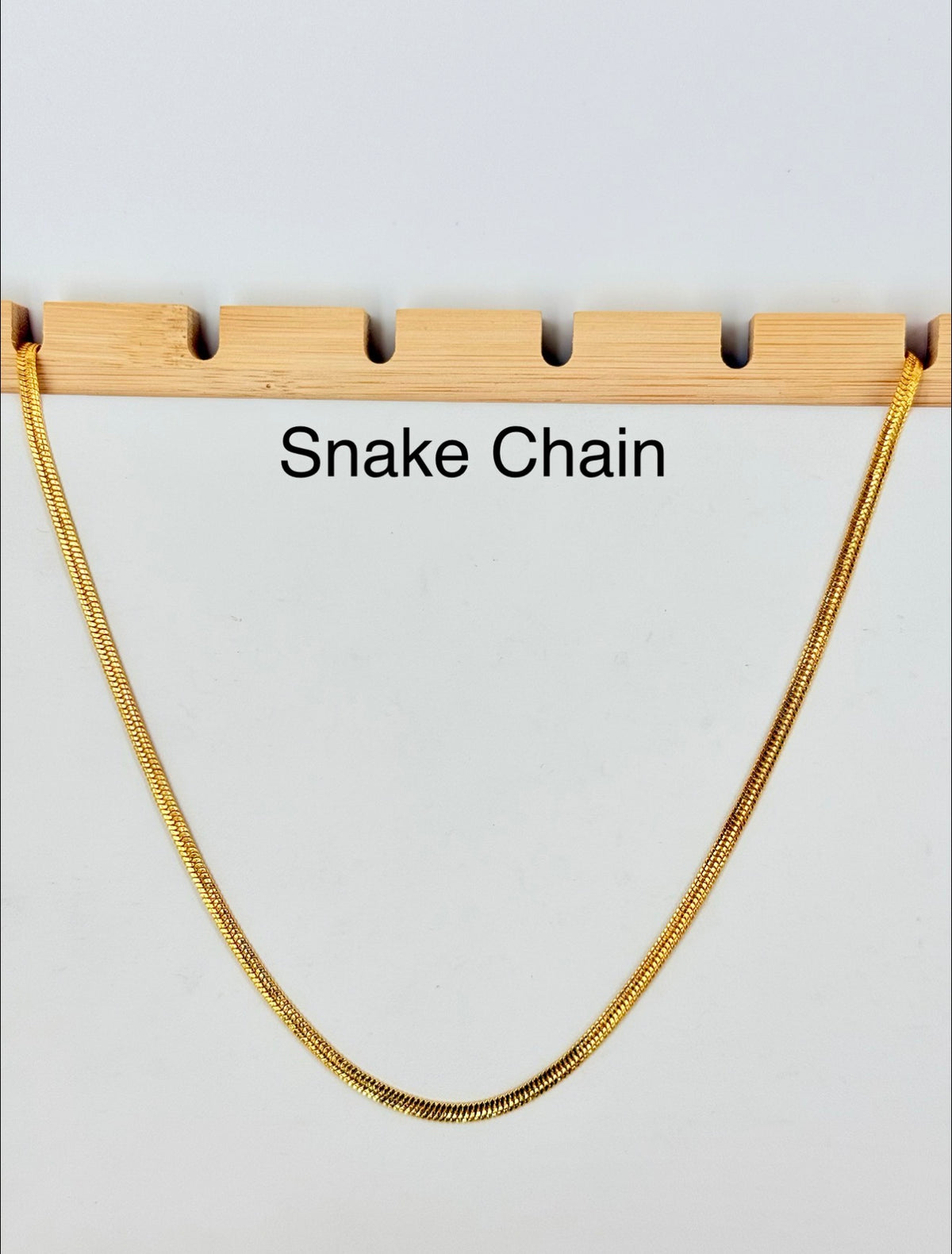 Gold Plated Round Designer Stone Pendant Set With Chain